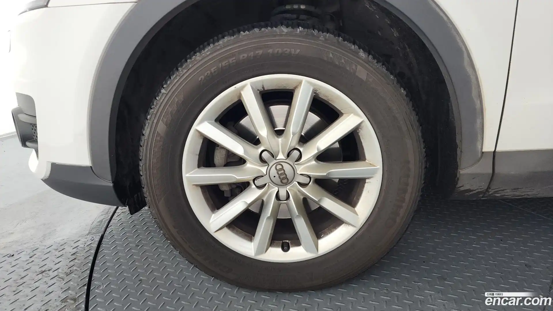 Q3 Audi 2014.8-OUTER-005