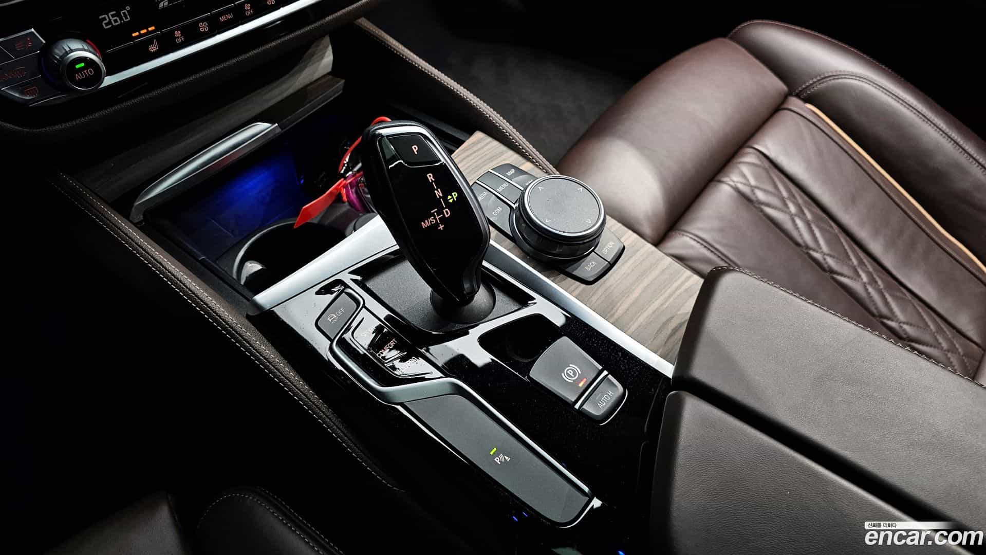 5-Series BMW 2020.4-INNER-009