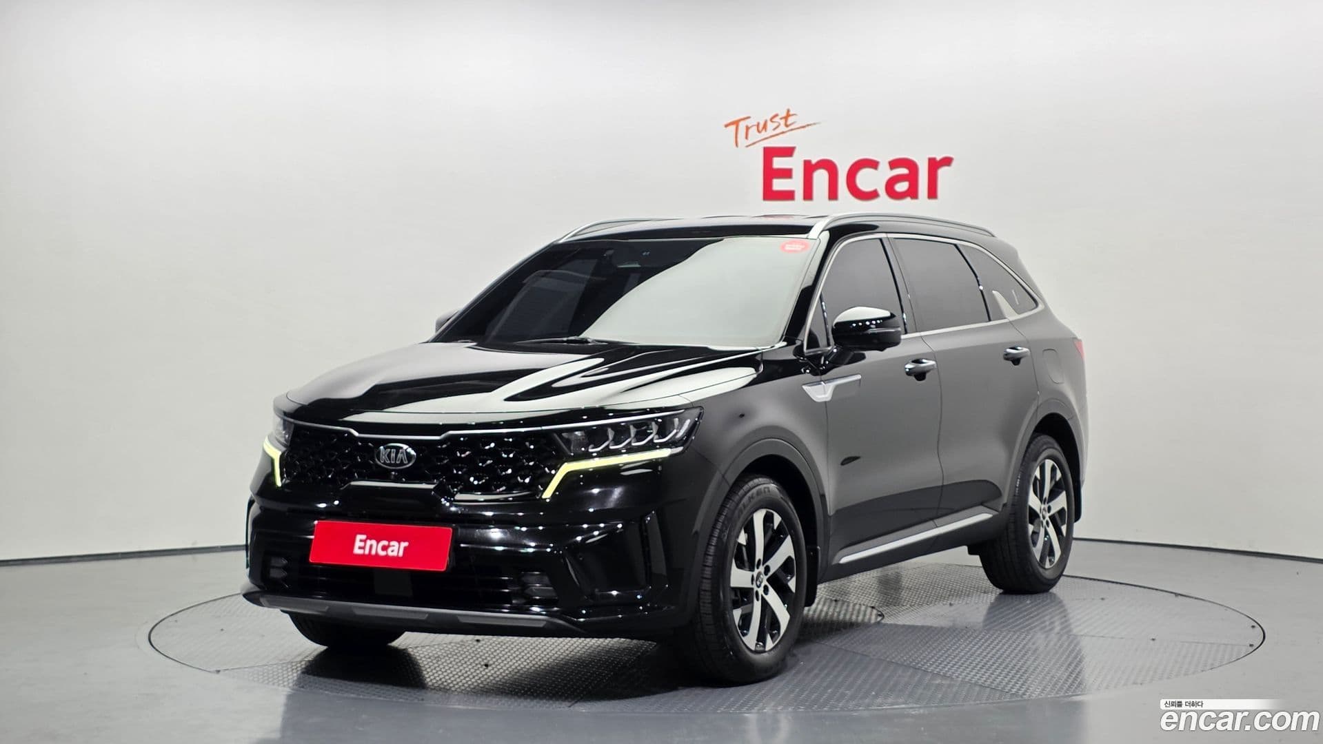 Main__Slider__Photo:Sorento Kia 2021.2-0