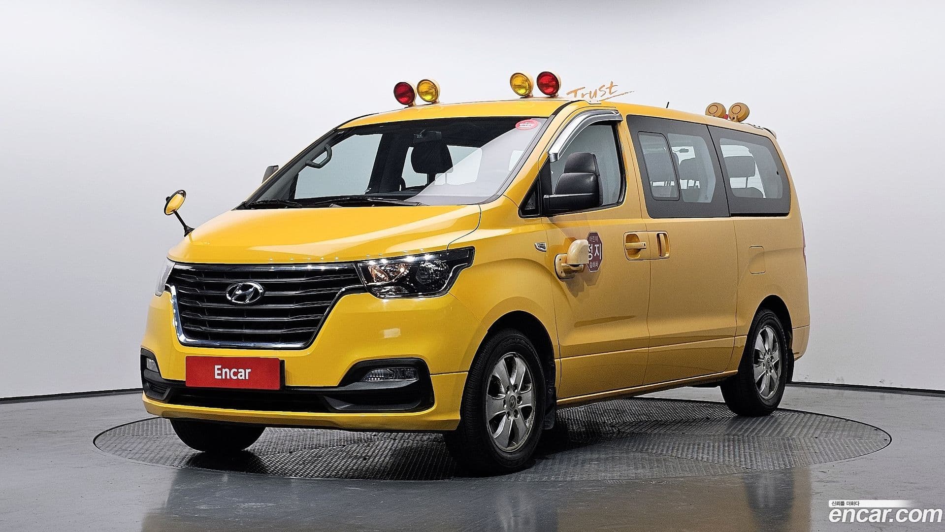 Main__Slider__Photo:Starex Hyundai 2019.3-0