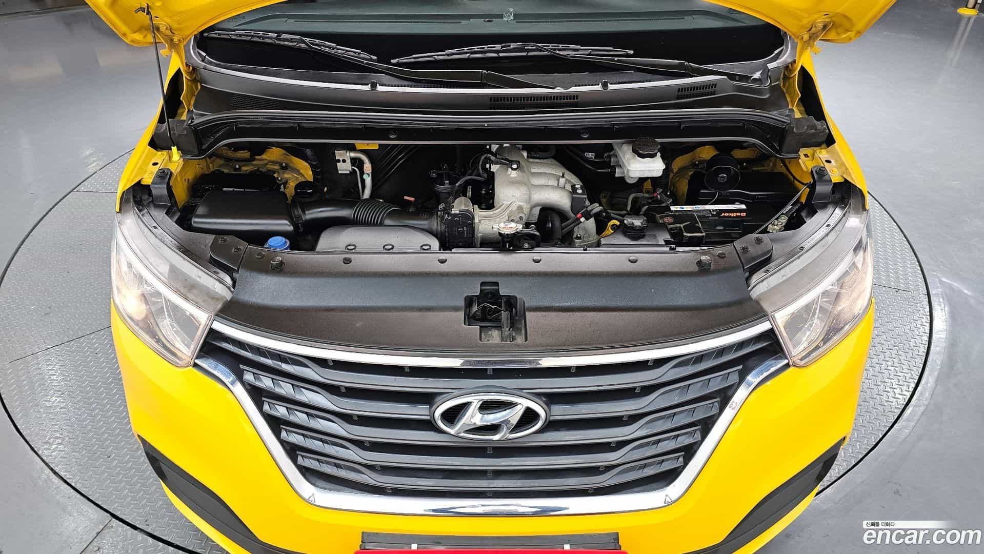 Starex Hyundai 2019.3-INNER-006