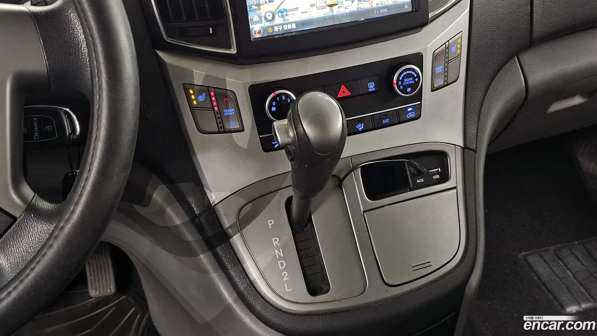 Starex Hyundai 2019.3-INNER-009