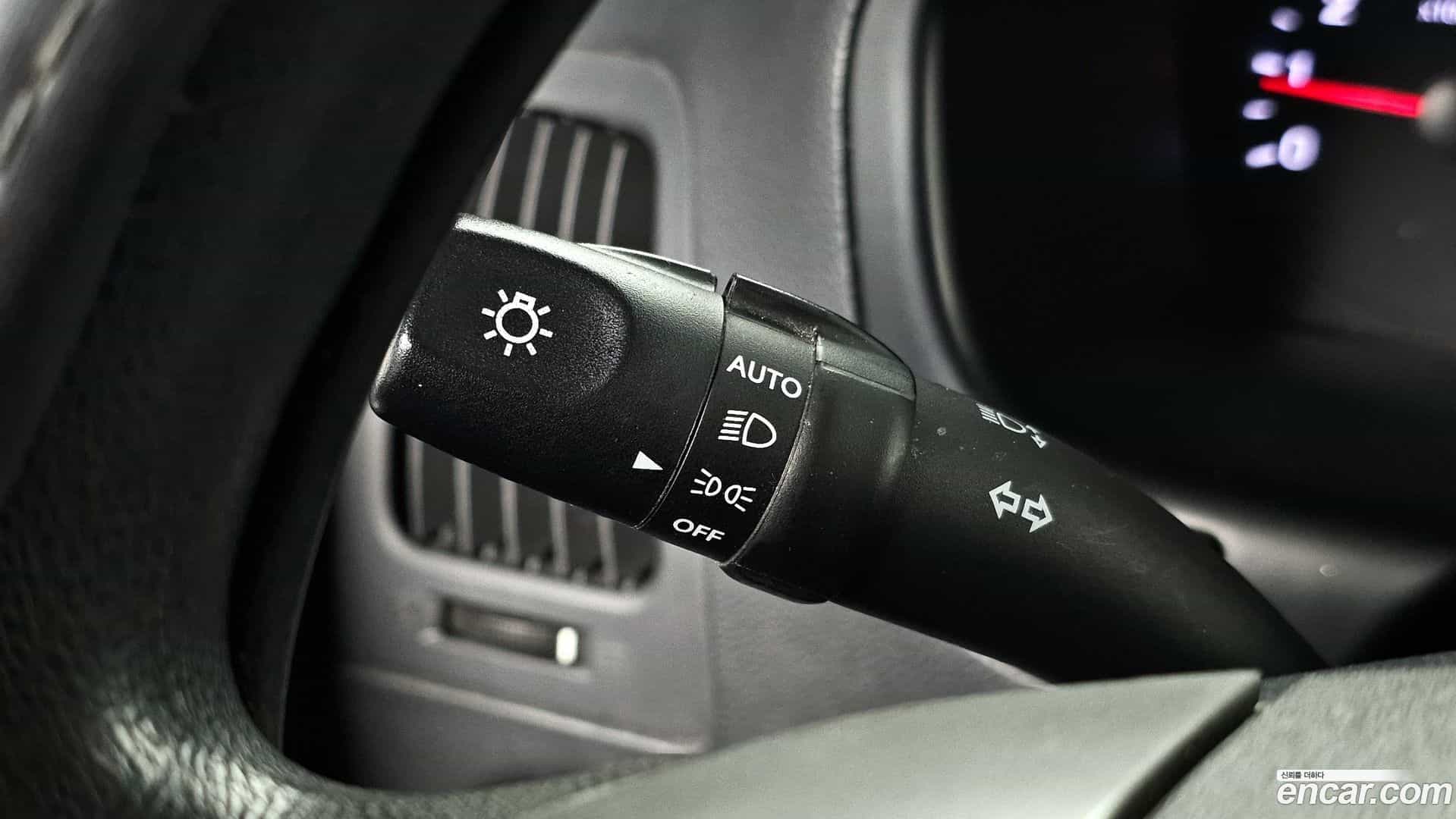 Starex Hyundai 2019.3-OPTION-022