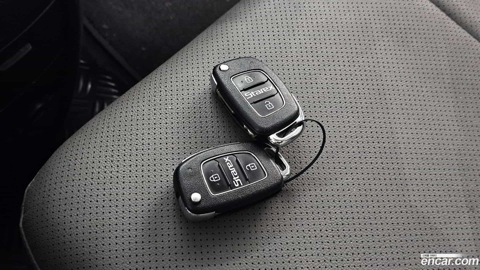Starex Hyundai 2019.3-OPTION-024