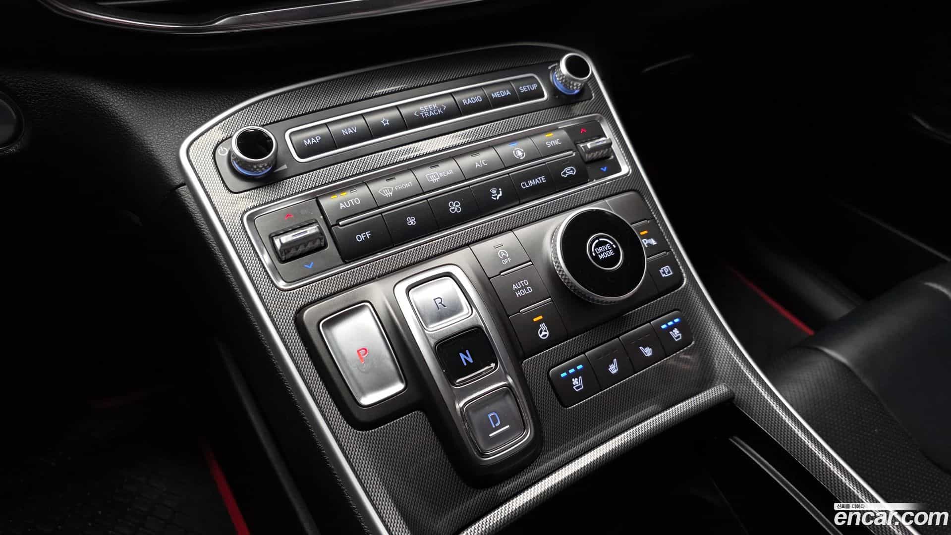 Santafe Hyundai 2020.10-INNER-009