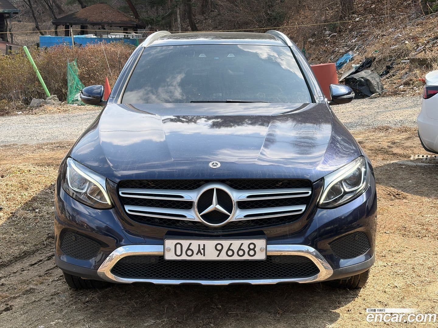 Main__Slider__Photo:GLC-Class Mercedes-Benz 2018.1-0