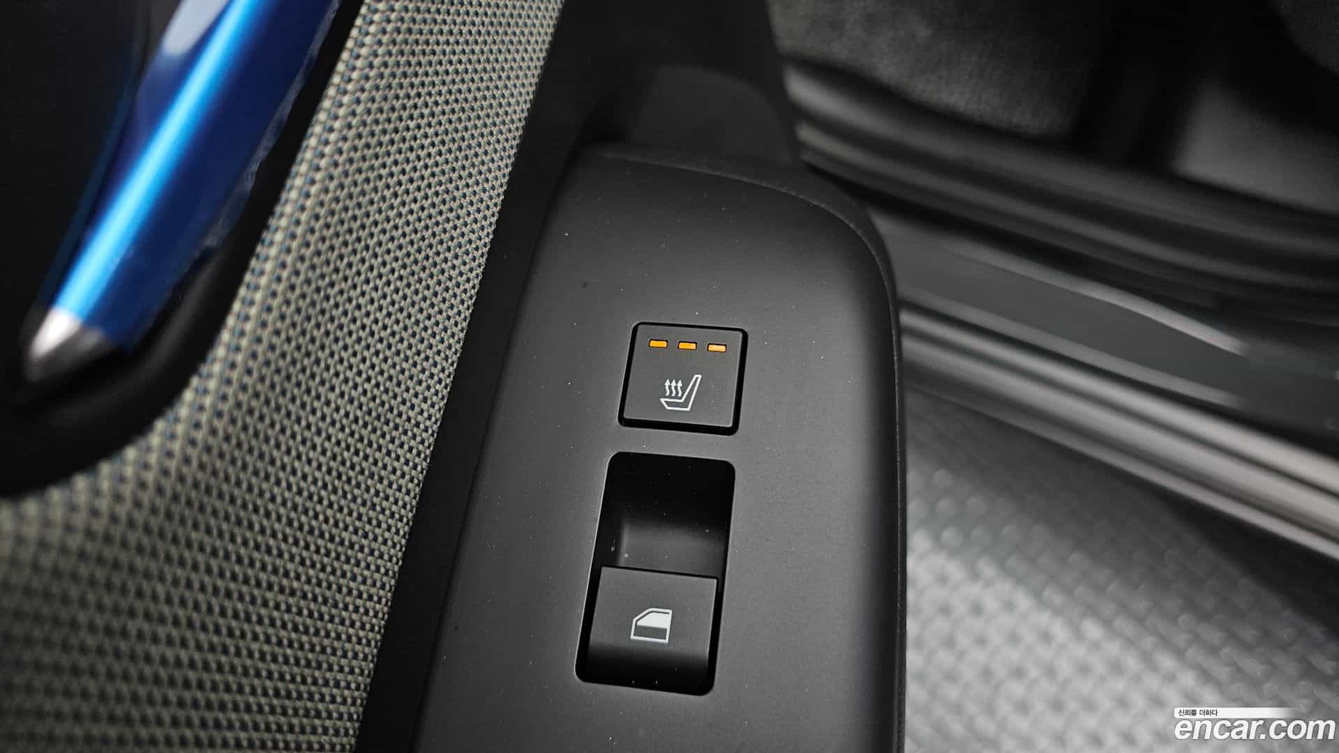 Kona Hyundai 2025.10-OPTION-023