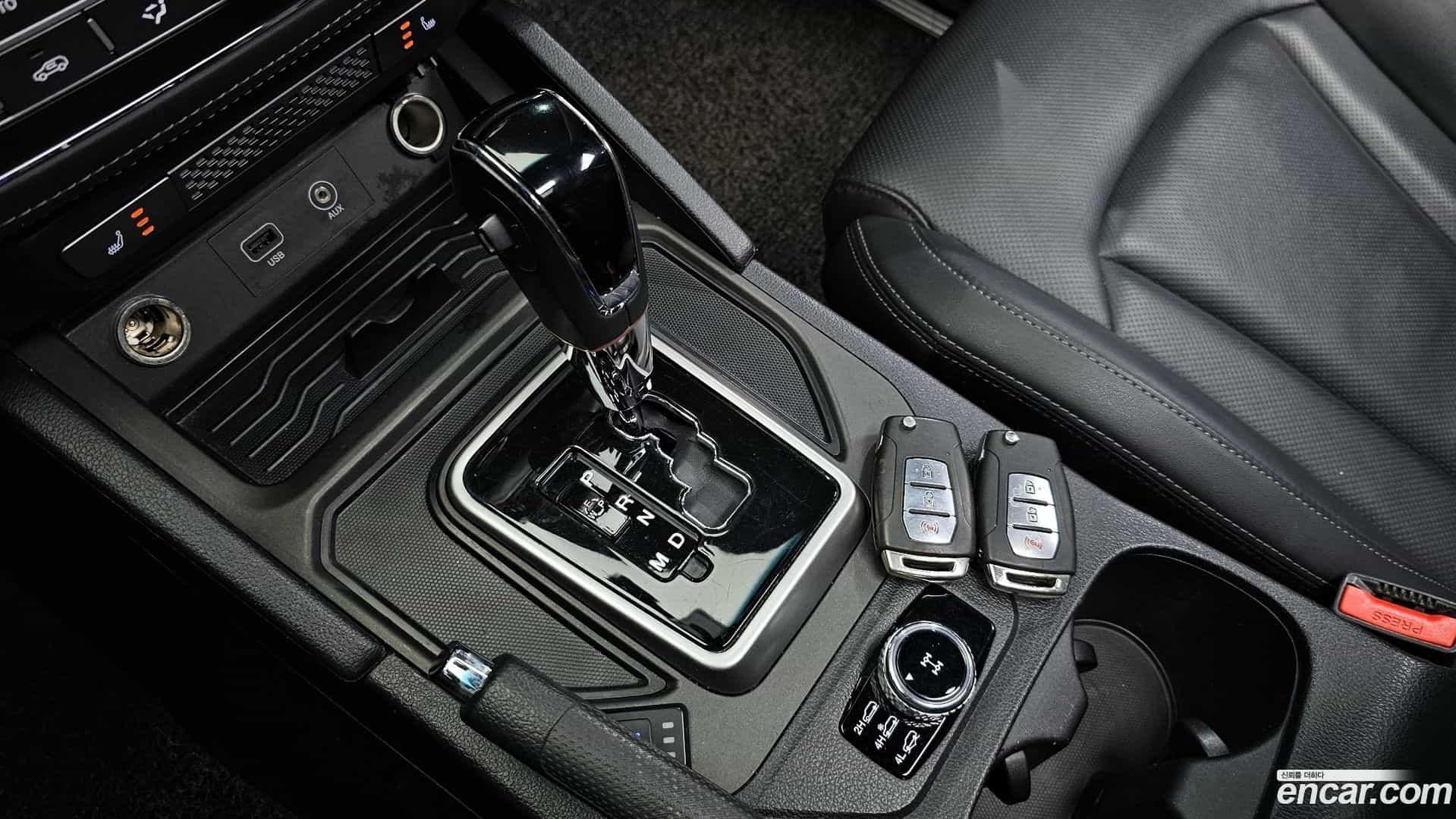 Rexton KG Mobility 2018.5-INNER-009