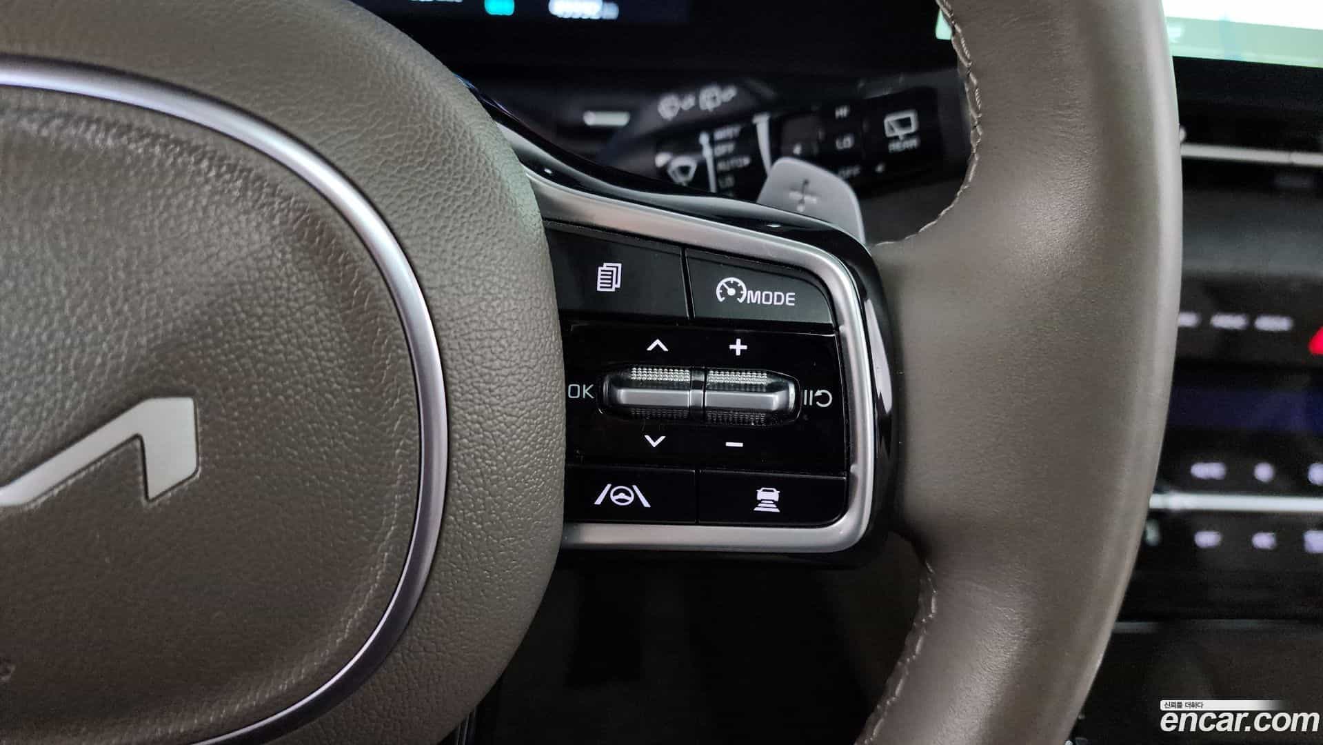 Canival Kia 2022.9-OPTION-021