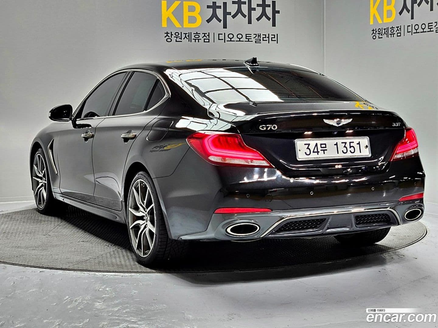 Main__Slider__Photo:G70 Genesis 2018.2-4