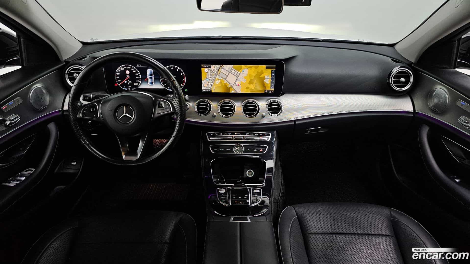 E-Class Mercedes-Benz 2017.0-INNER-007