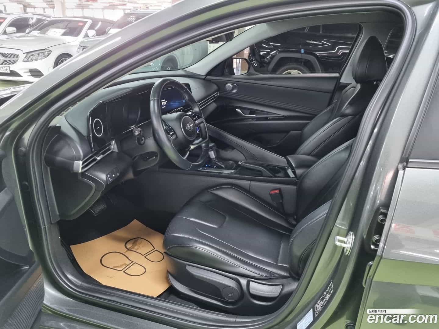 AVANTE Hyundai 2022.0-INNER-007