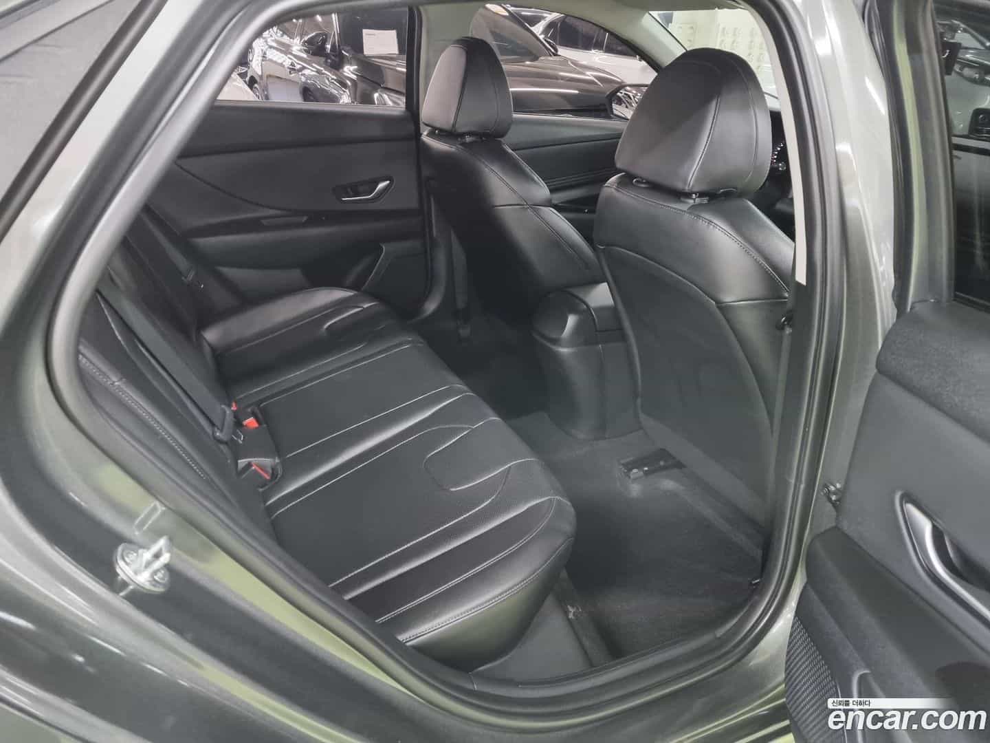 AVANTE Hyundai 2022.0-OPTION-016