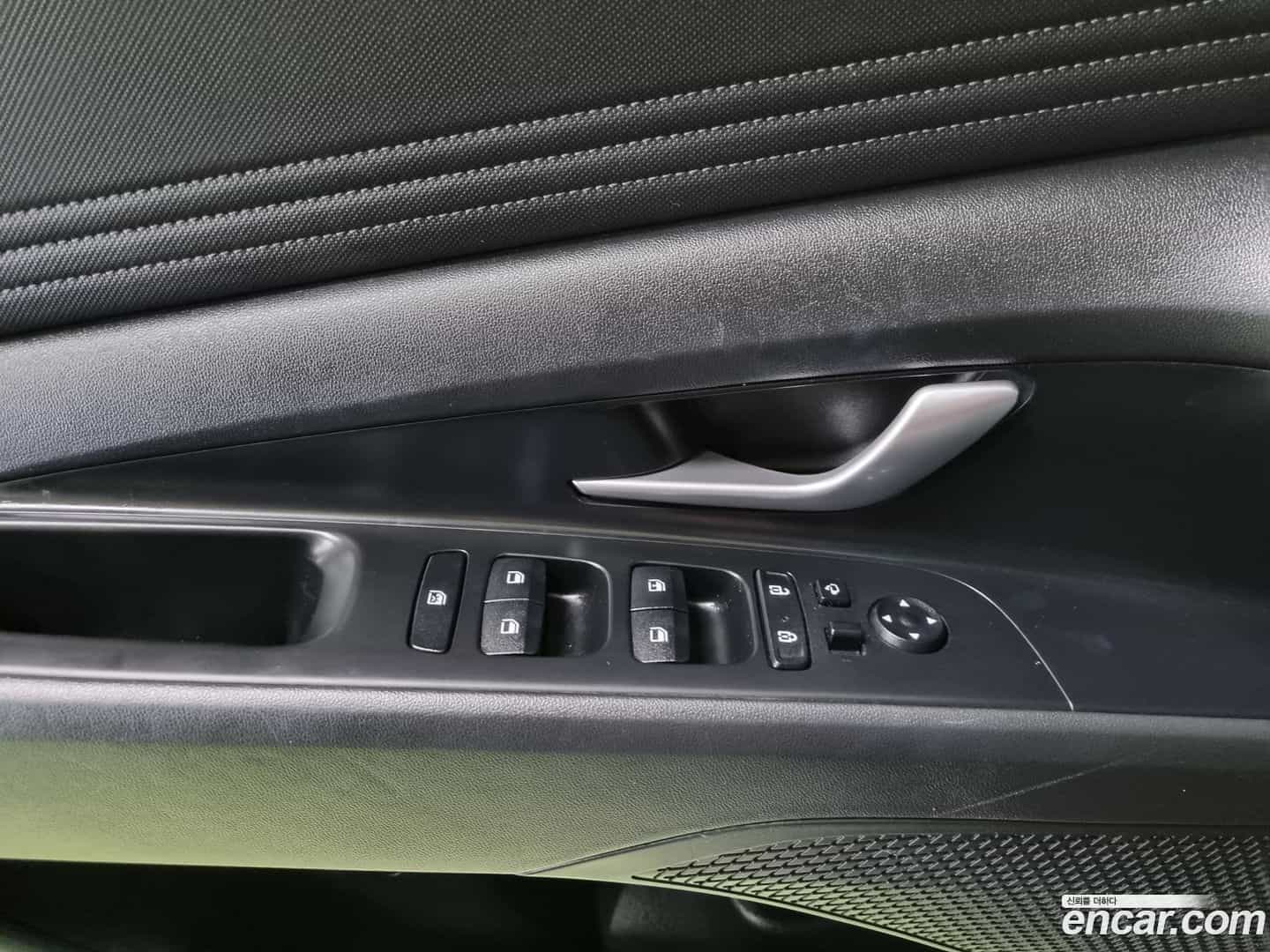 AVANTE Hyundai 2022.0-OPTION-022