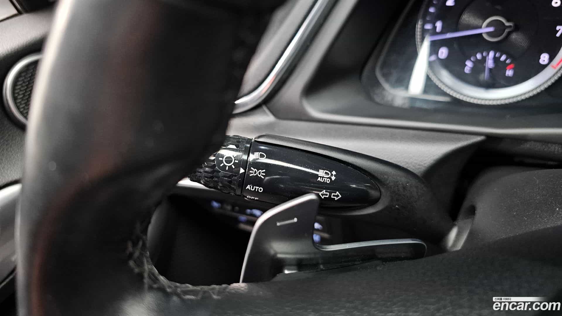 Sonata Hyundai 2019.6-OPTION-021