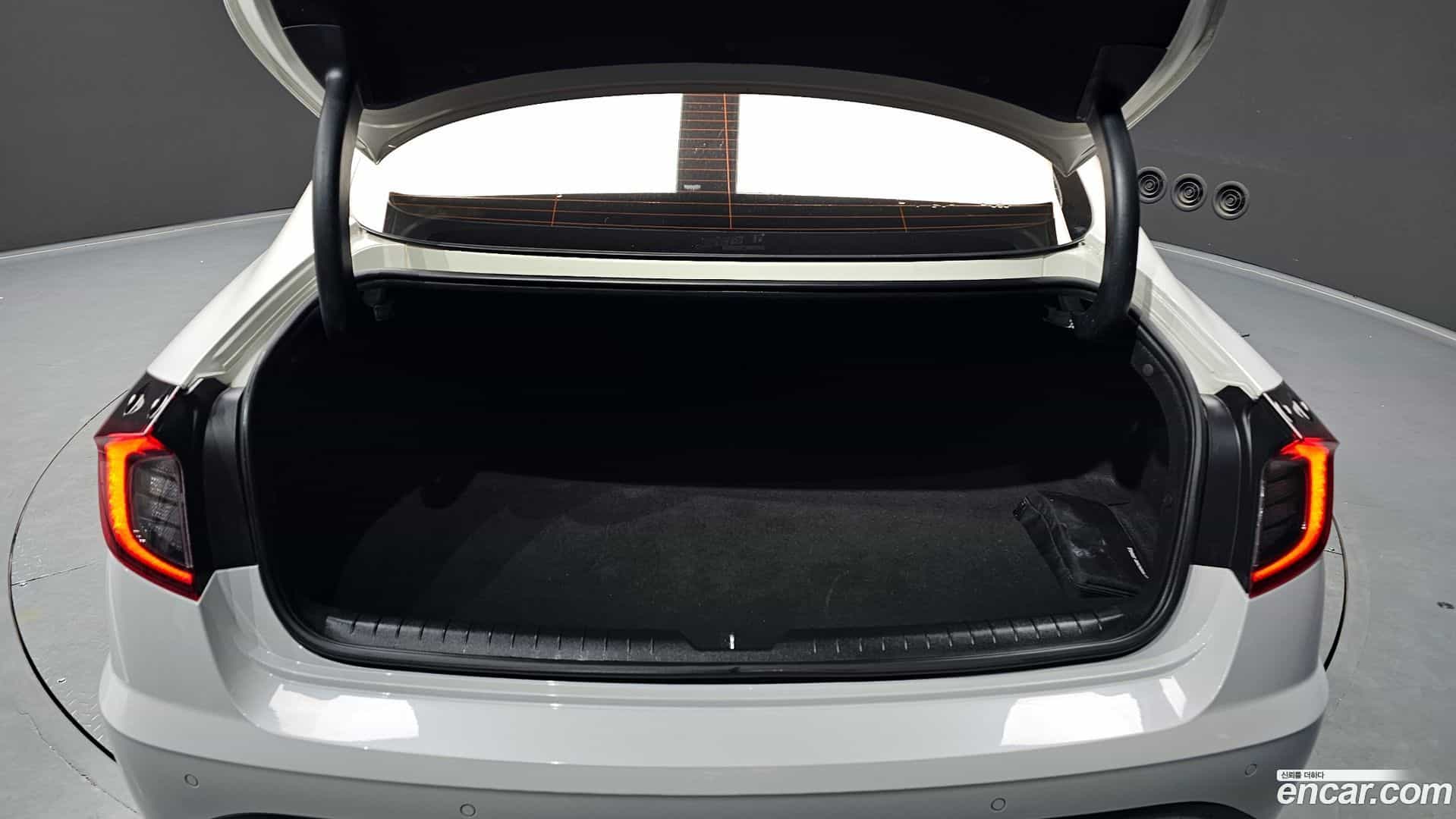 Sonata Hyundai 2019.6-OPTION-024