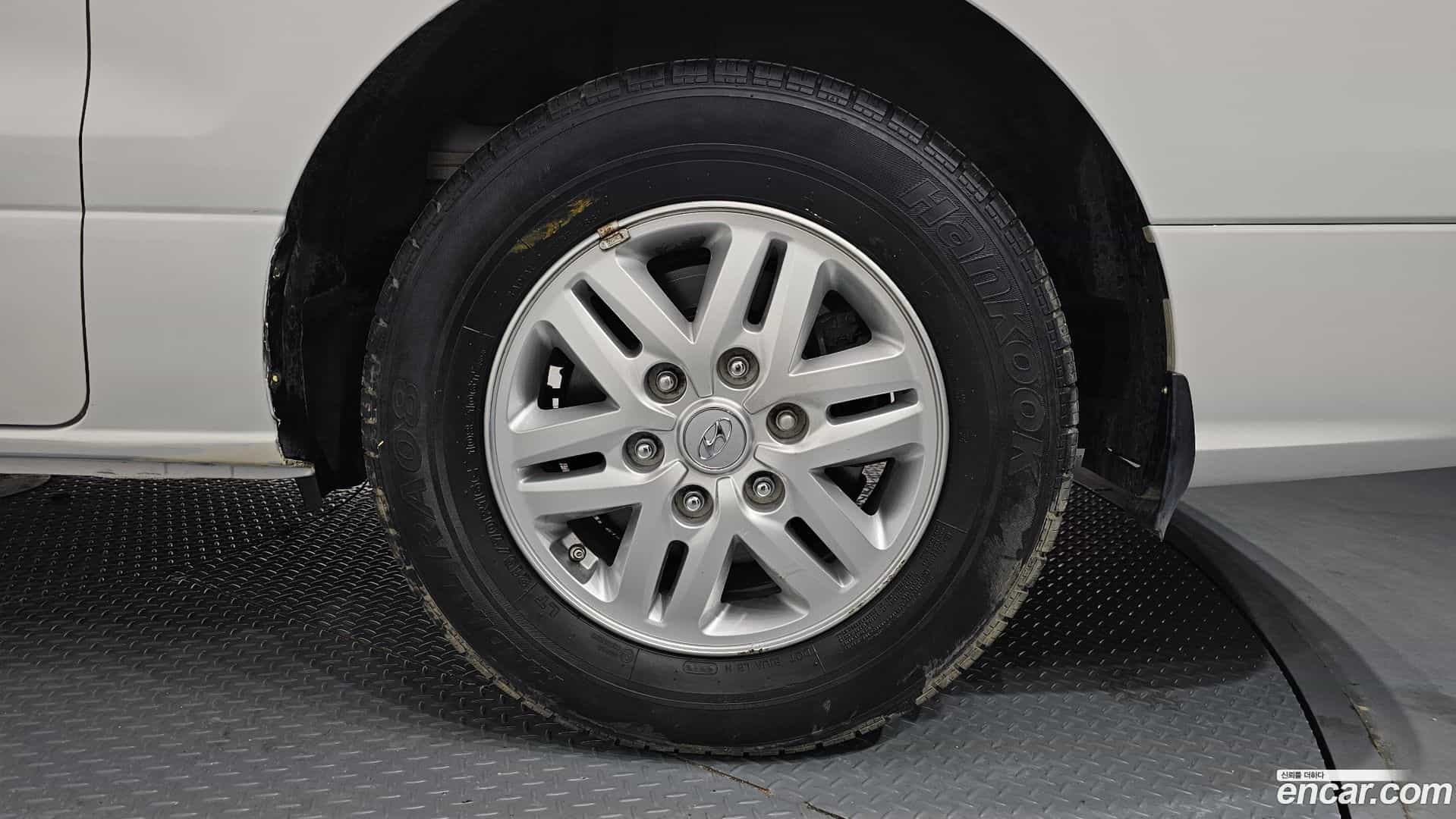 Starex Hyundai 2019.2-OUTER-005