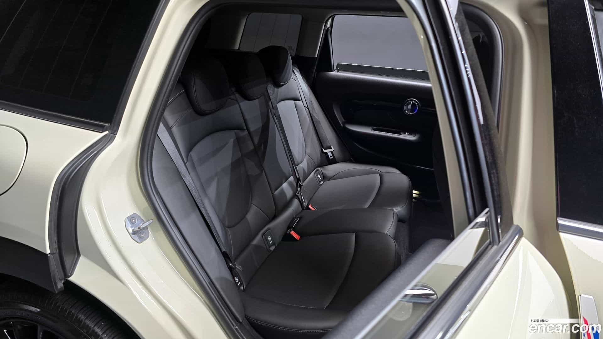 Clubman Mini 2020.0-OPTION-016