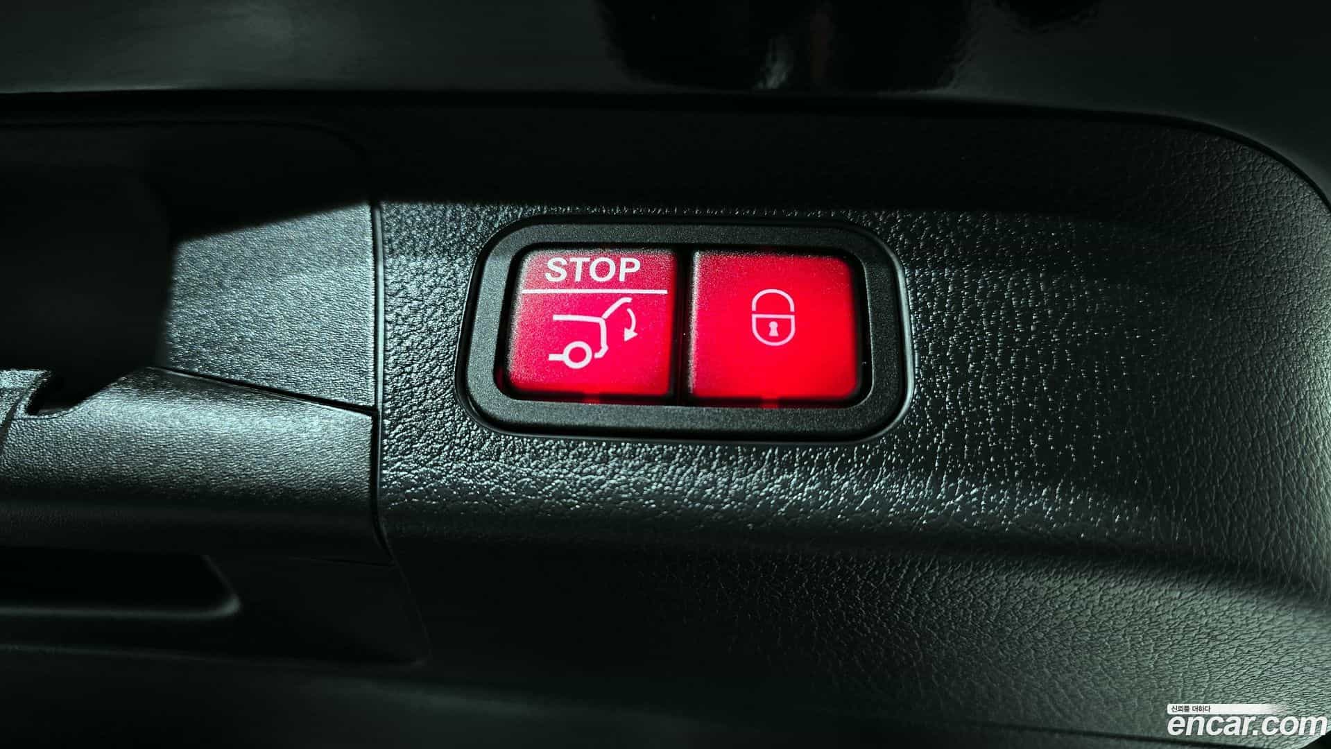 GLB-Class Mercedes-Benz 2023.5-OPTION-024