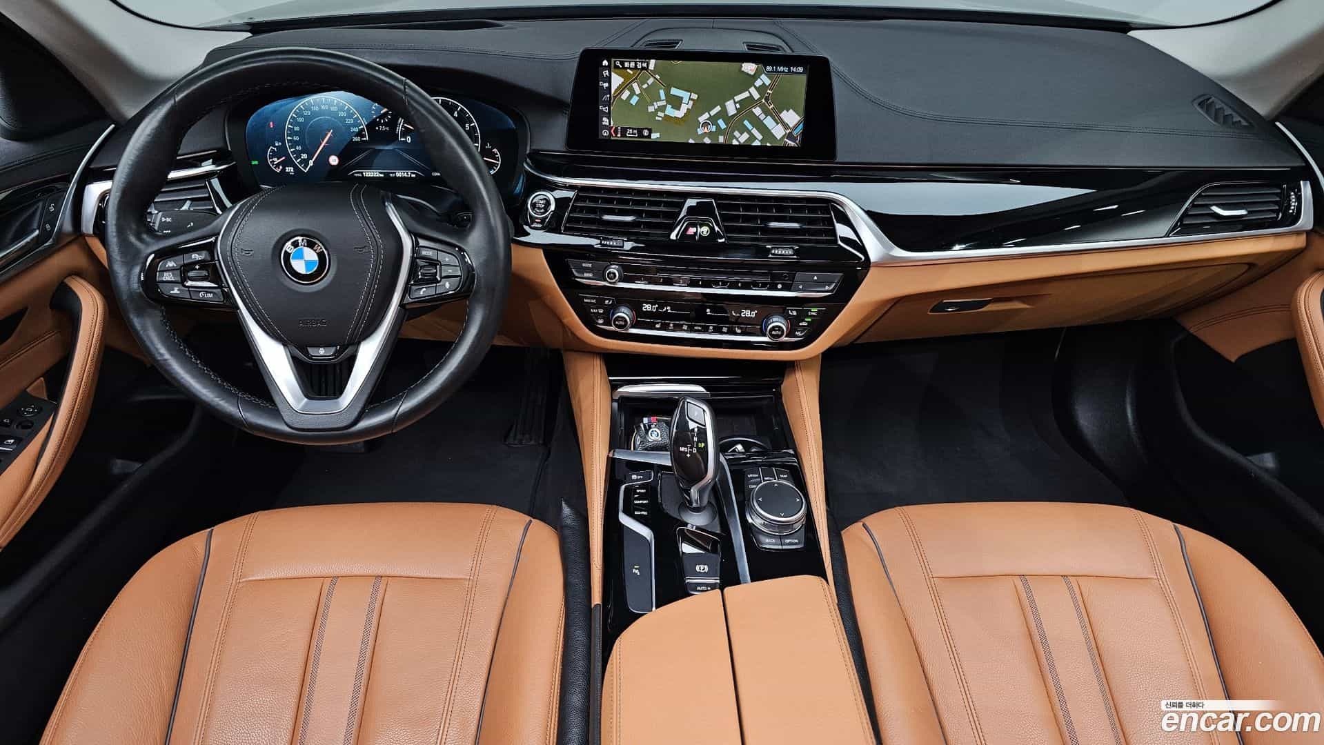 5-Series BMW 2019.4-INNER-007