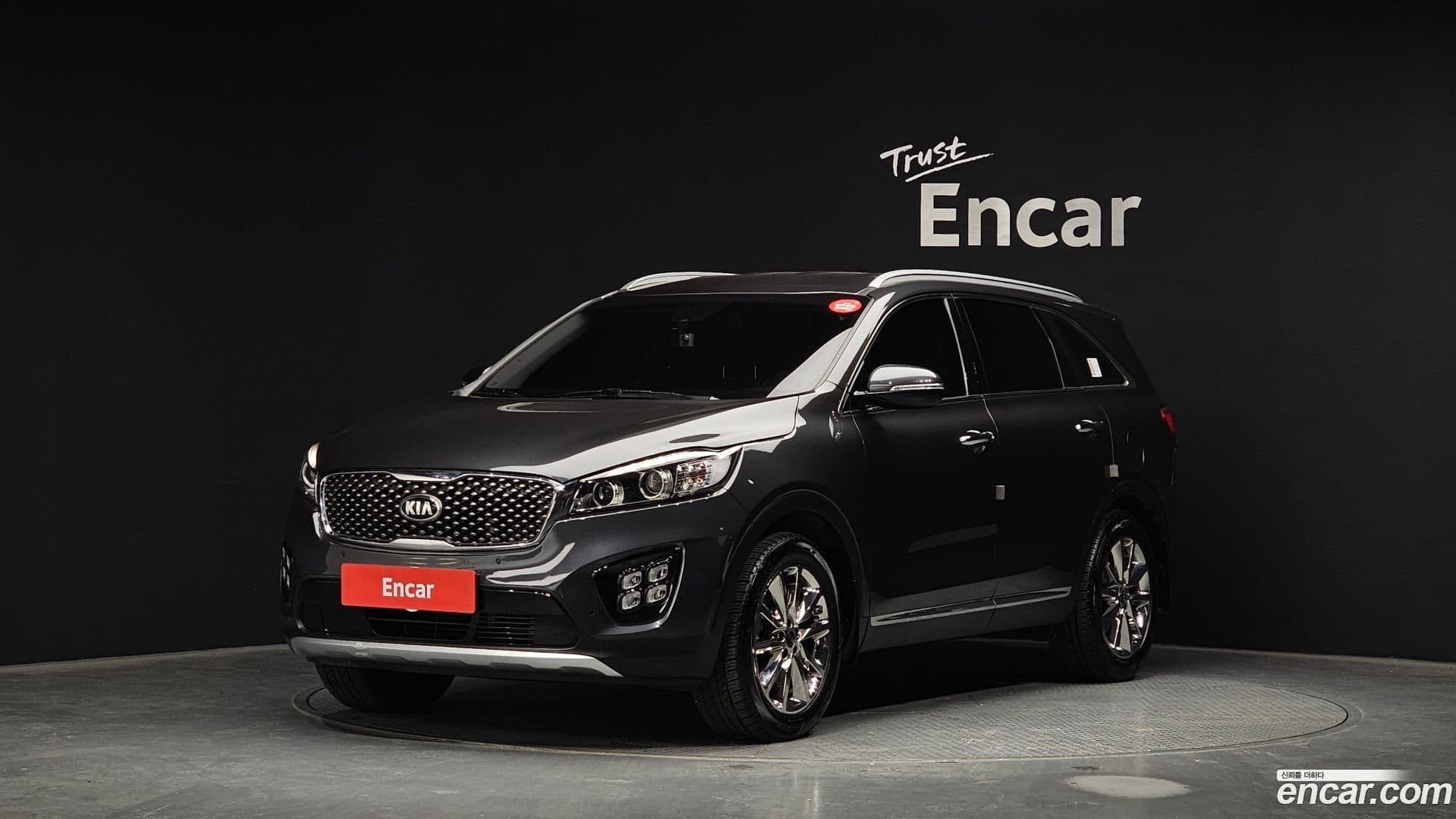 Main__Slider__Photo:Sorento Kia 2016.8-0
