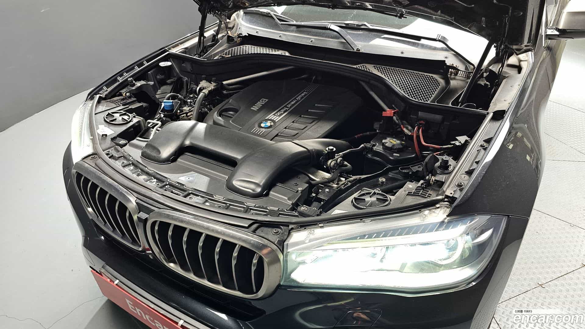 X6 BMW 2015.5-INNER-006