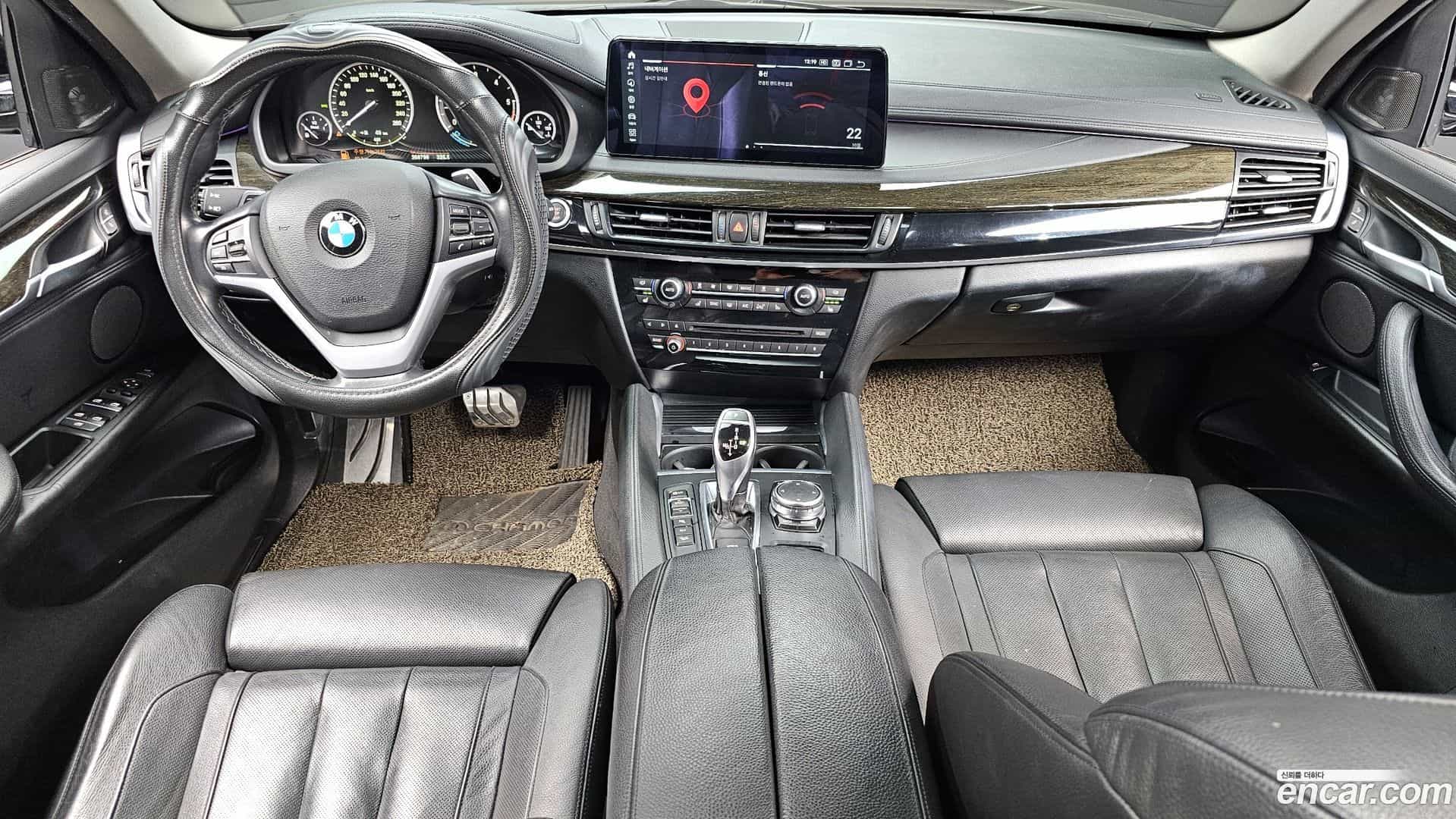 X6 BMW 2015.5-INNER-007