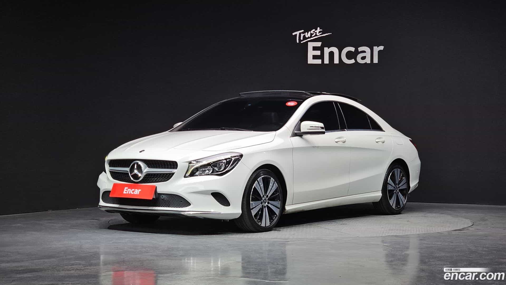 CLA-Class Mercedes-Benz 2018.0-OUTER-001