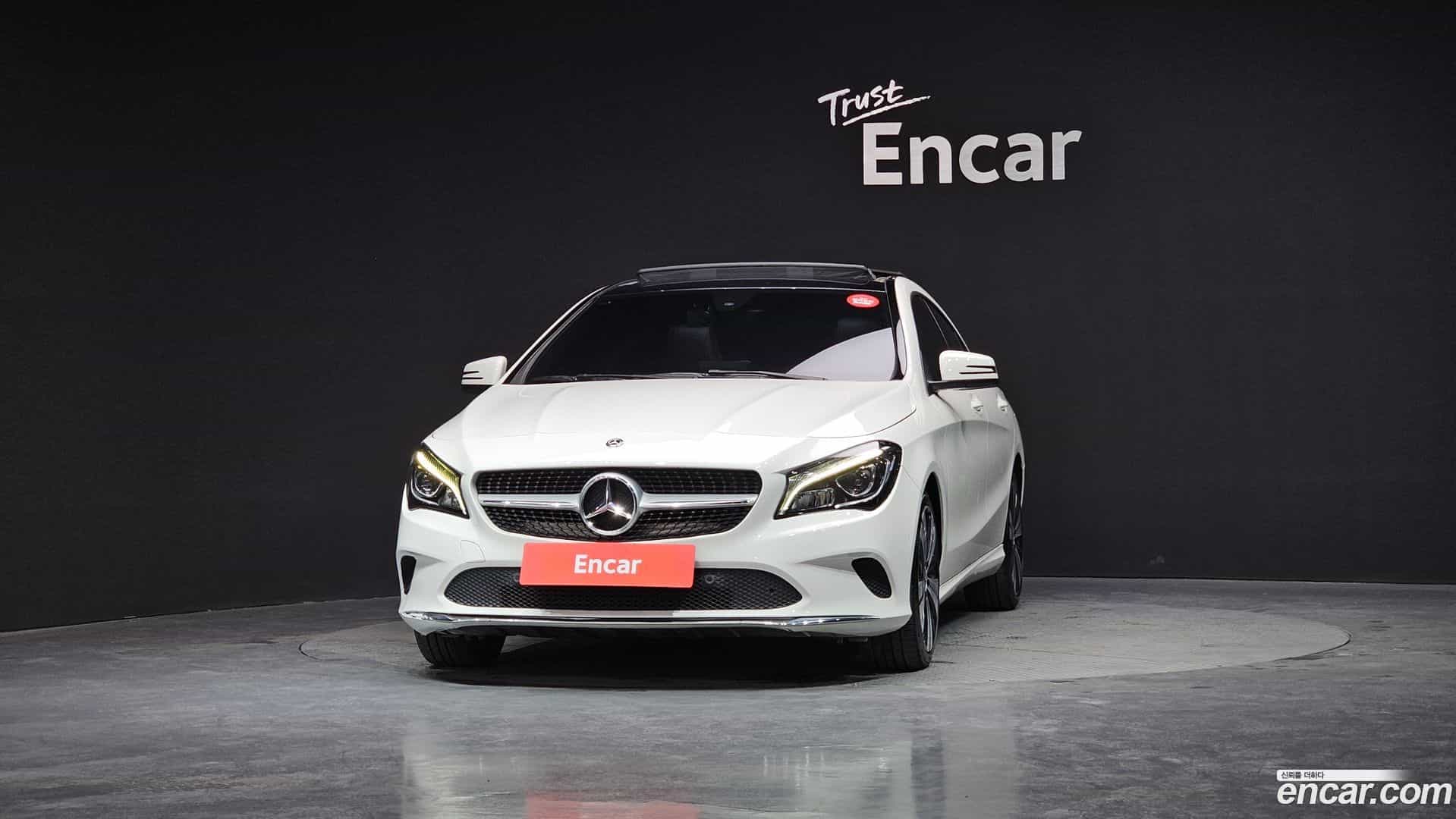 CLA-Class Mercedes-Benz 2018.0-OUTER-003