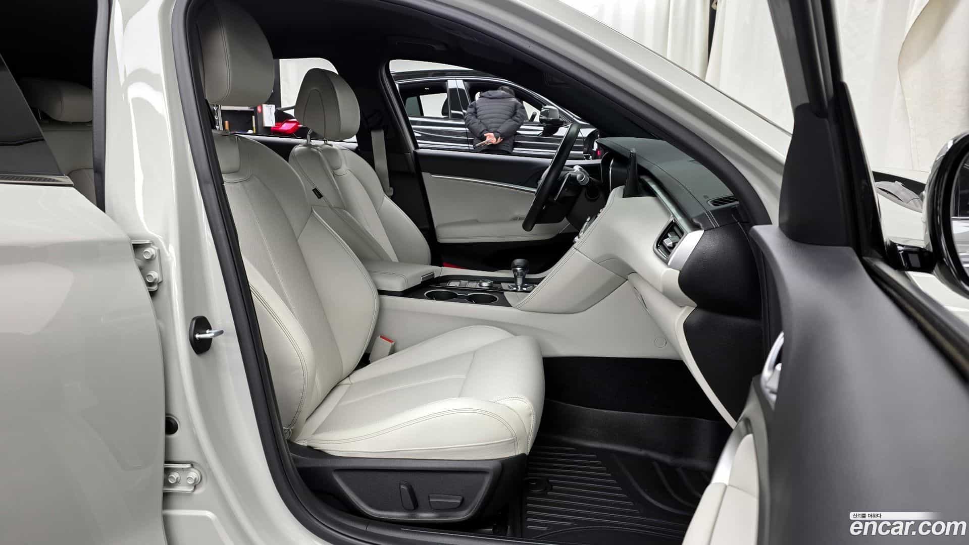 G70 Genesis 2024.1-OPTION-015