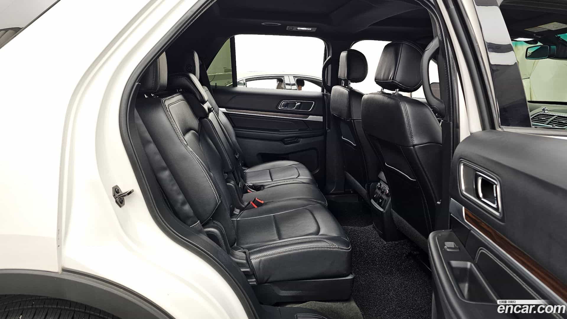 Explorer Ford 2016.2-OPTION-016