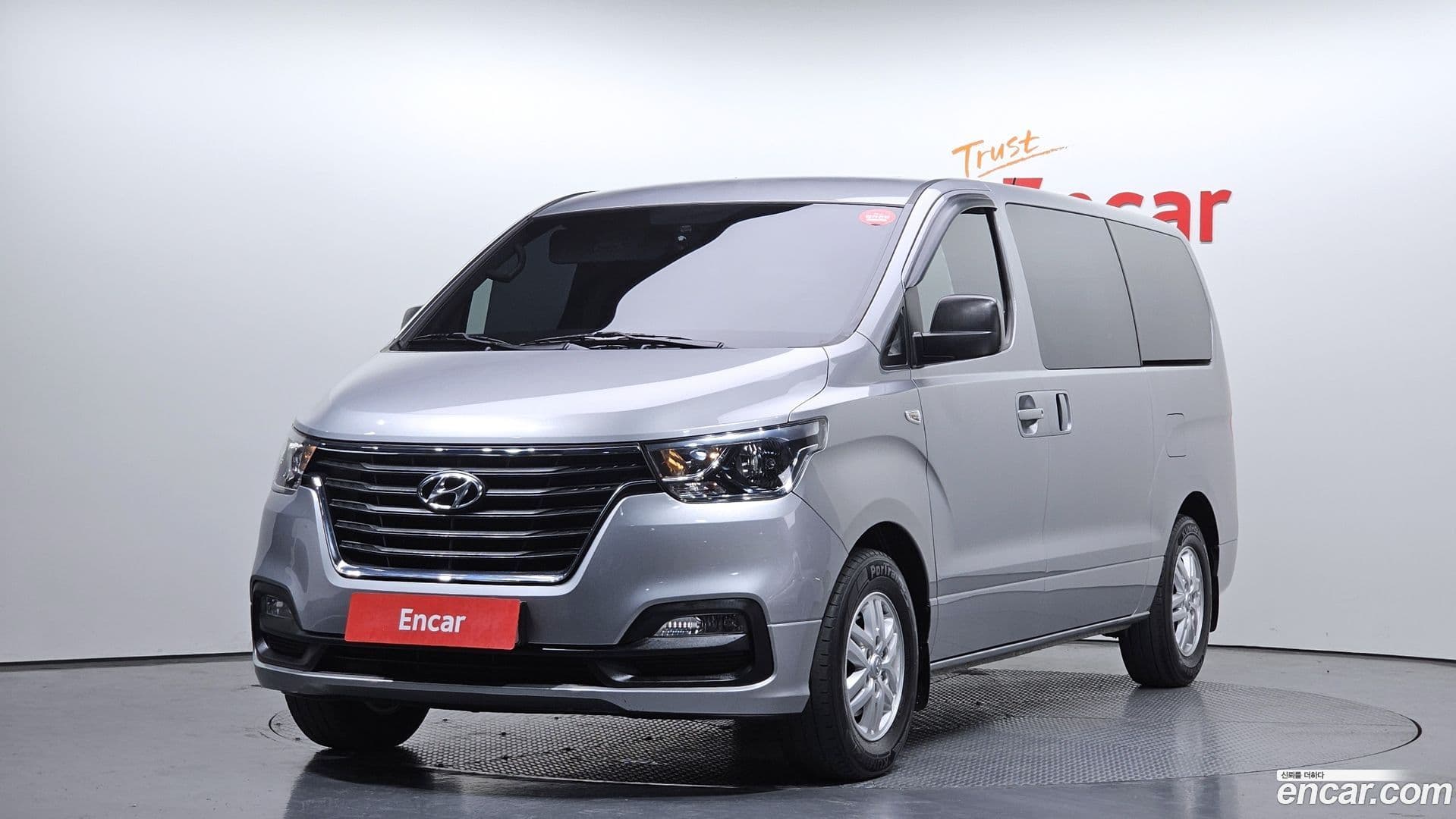Main__Slider__Photo:Starex Hyundai 2020.9-0