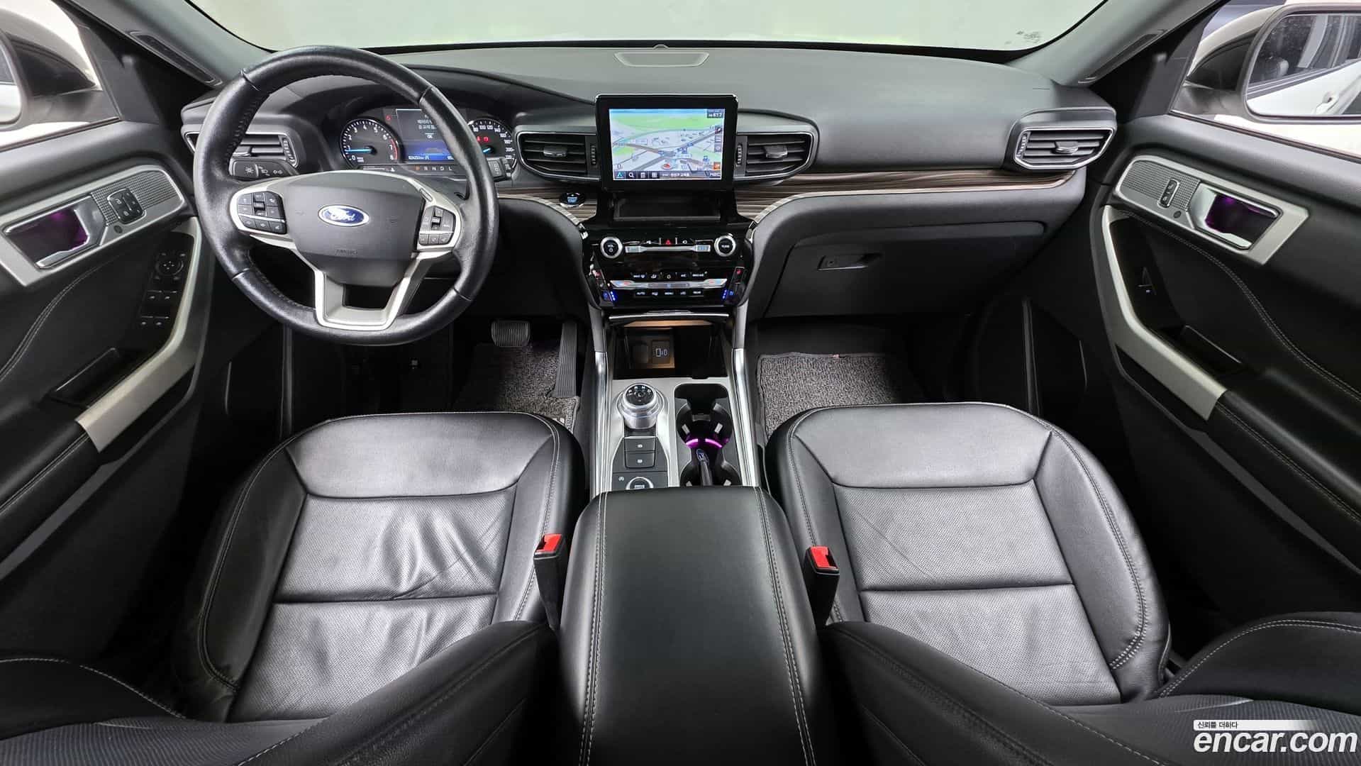 Explorer Ford 2021.1-INNER-007