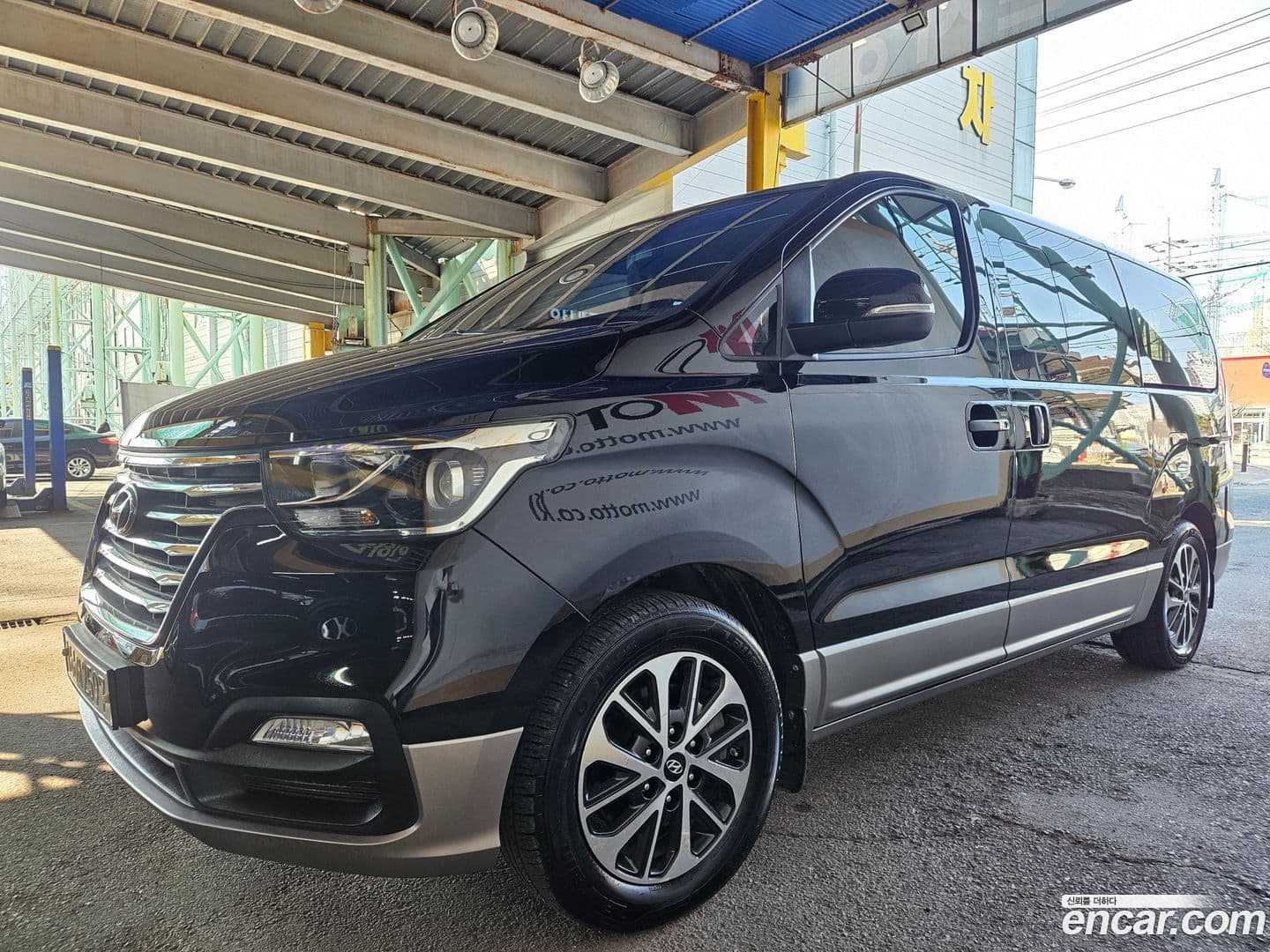 Main__Slider__Photo:Starex Hyundai 2018.6-0