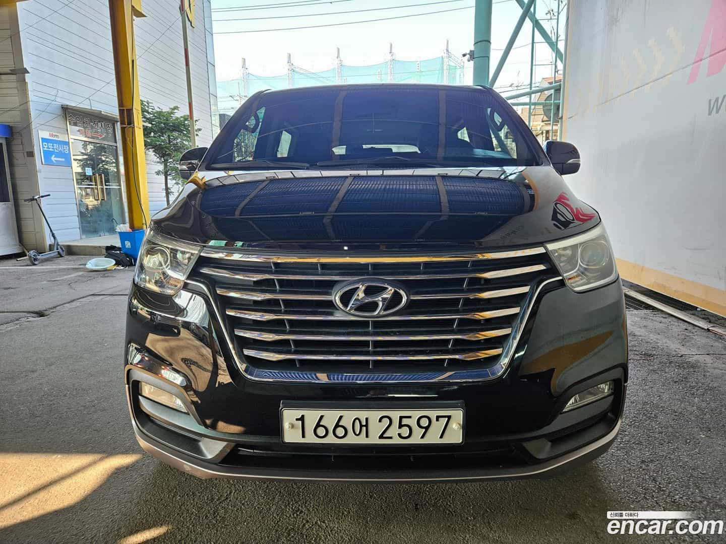 Starex Hyundai 2018.6-OUTER-002