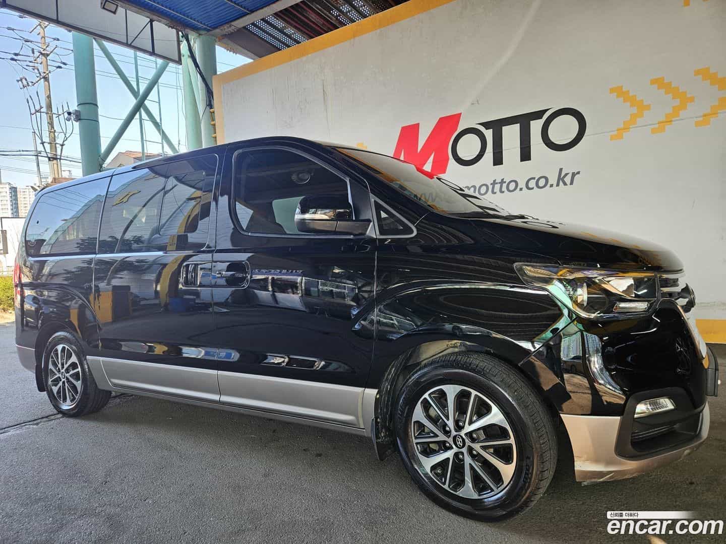 Starex Hyundai 2018.6-OUTER-003
