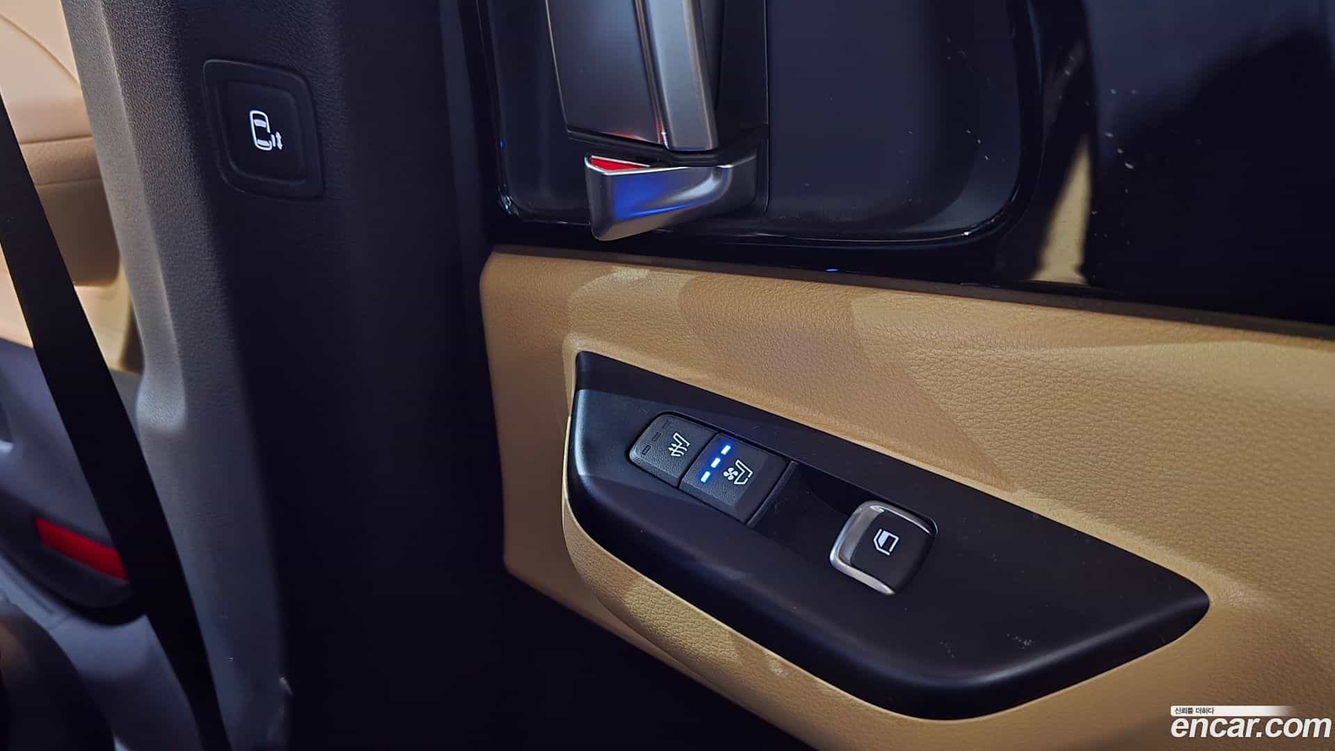Canival Kia 2022.1-OPTION-021