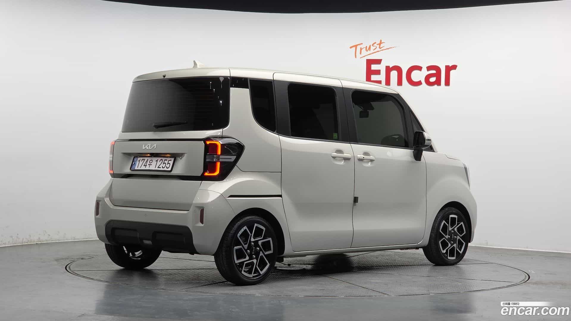 RAY Kia 2024.9-OUTER-002