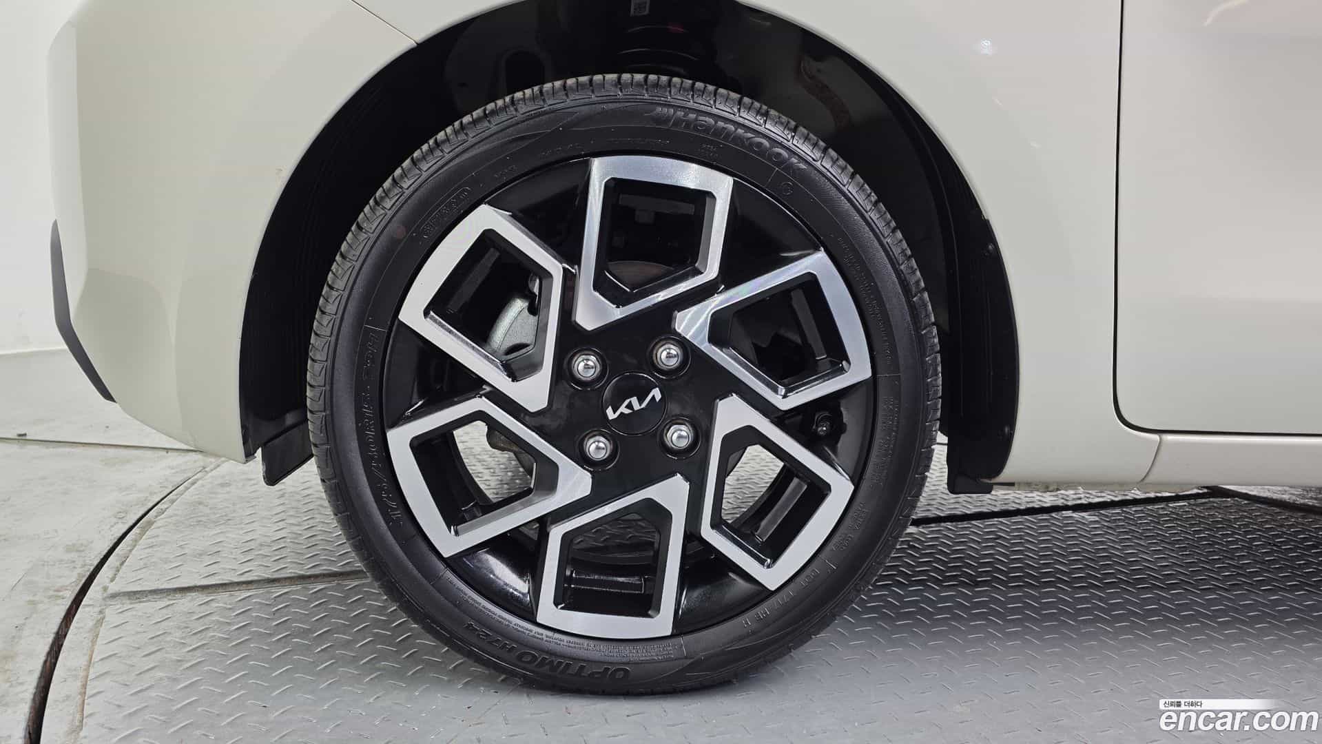 RAY Kia 2024.9-OUTER-005