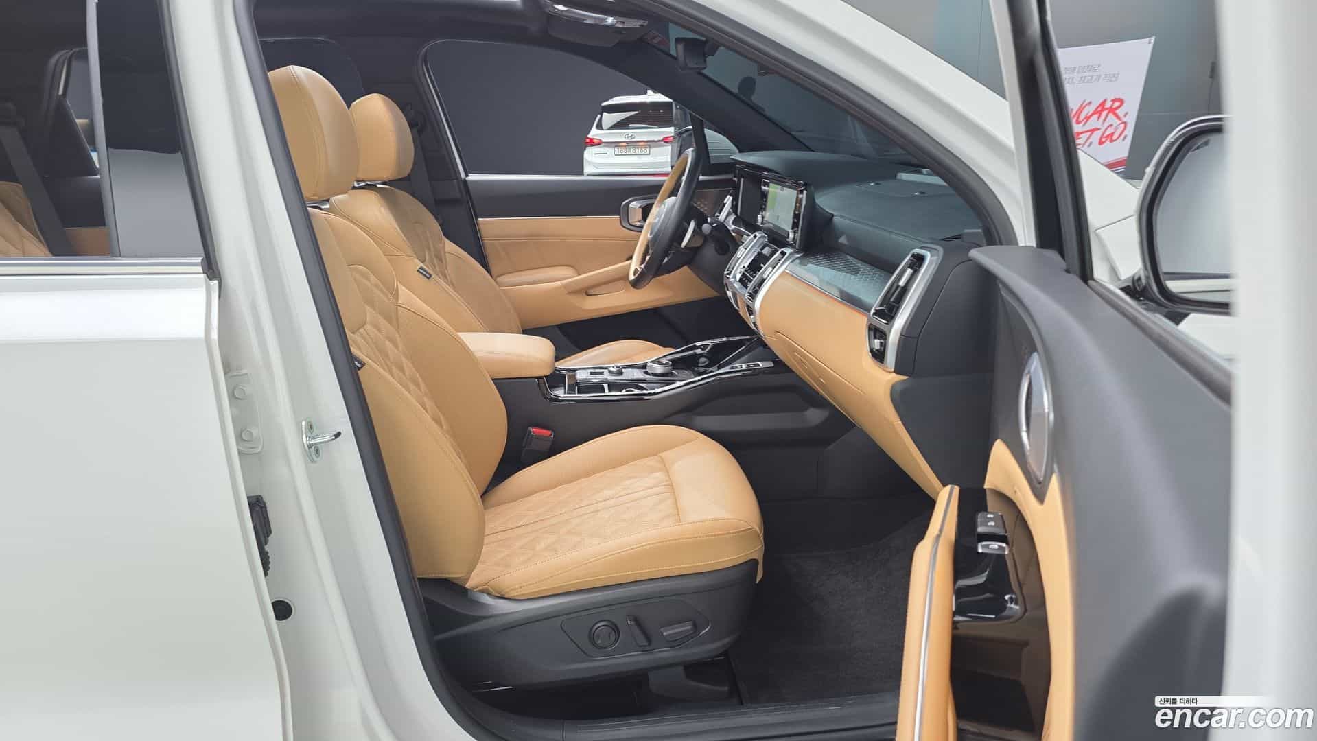 Sorento Kia 2022.5-INNER-010
