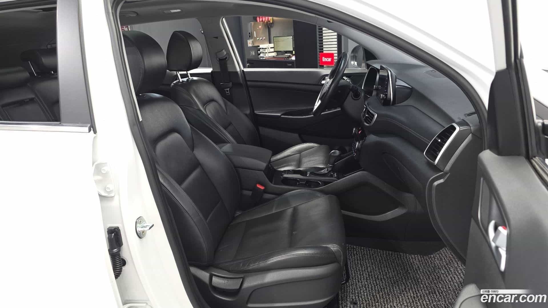 Tucson Hyundai 2018.7-OPTION-015