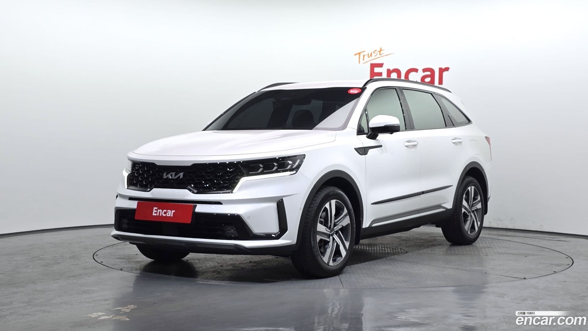 Main__Slider__Photo:Sorento Kia 2021.8-0
