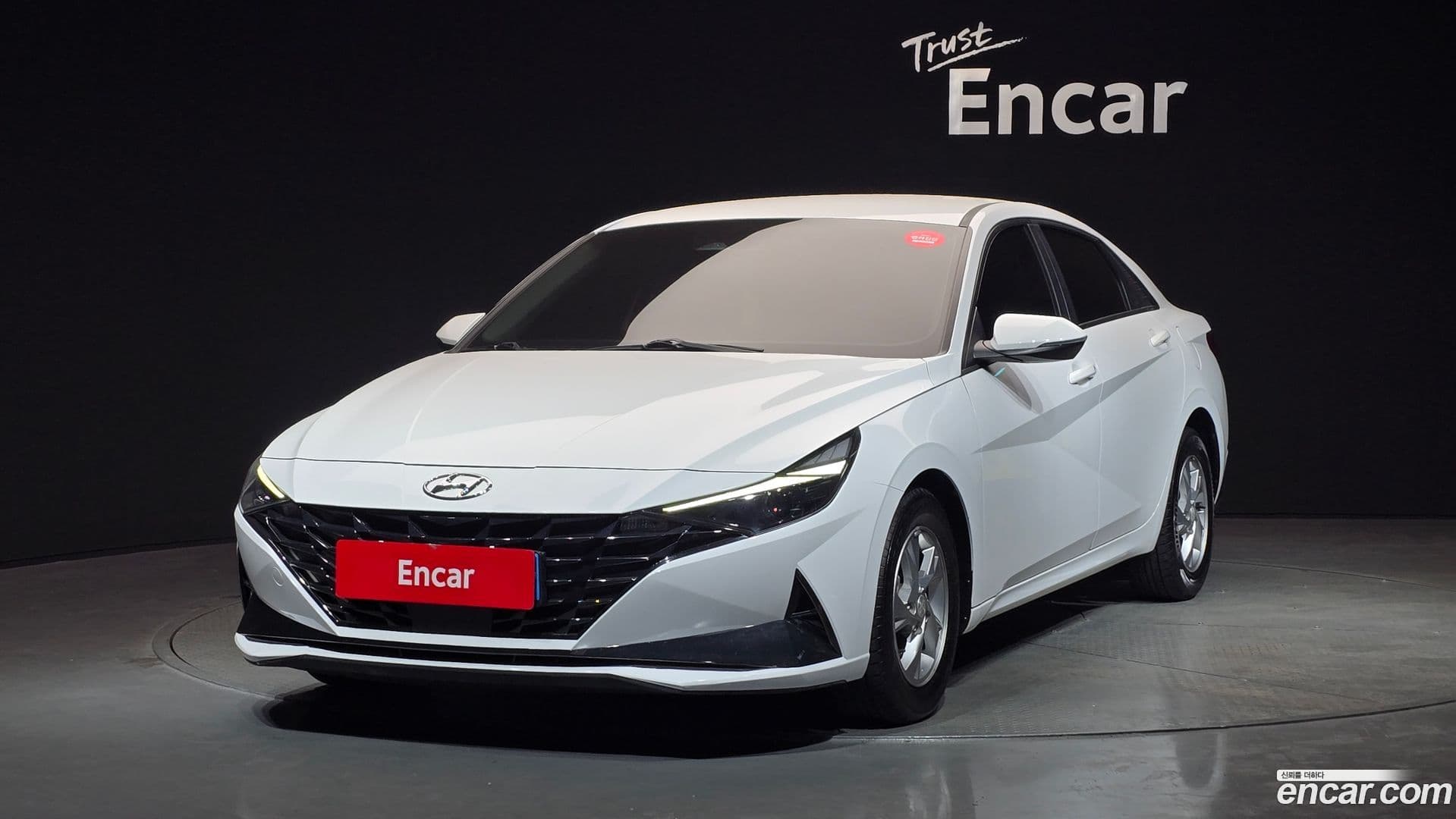 Main__Slider__Photo:AVANTE Hyundai 2020.6-0