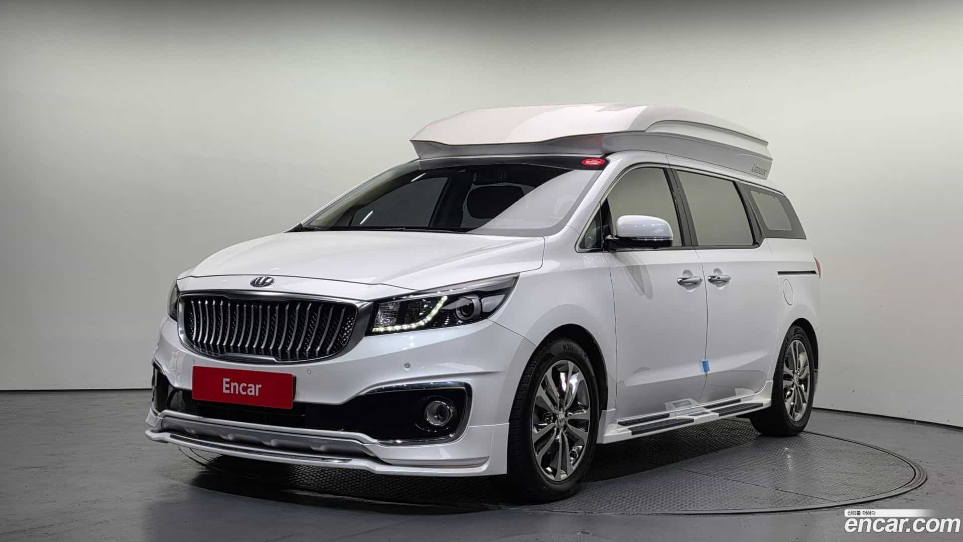 Canival Kia 2017.5-OUTER-001
