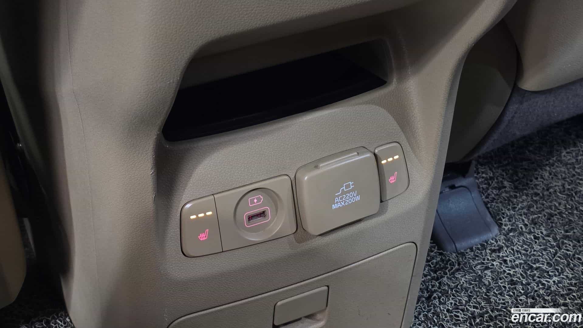 Canival Kia 2017.5-OPTION-022