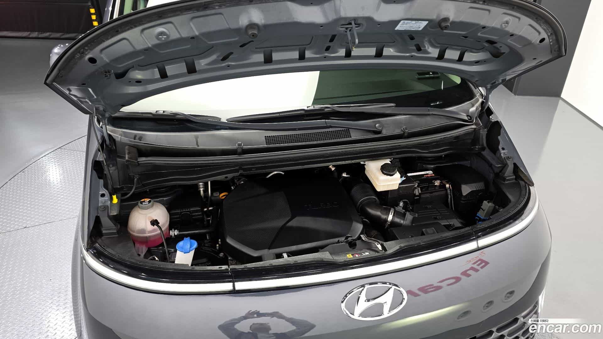 Staria Hyundai 2021.4-OUTER-006