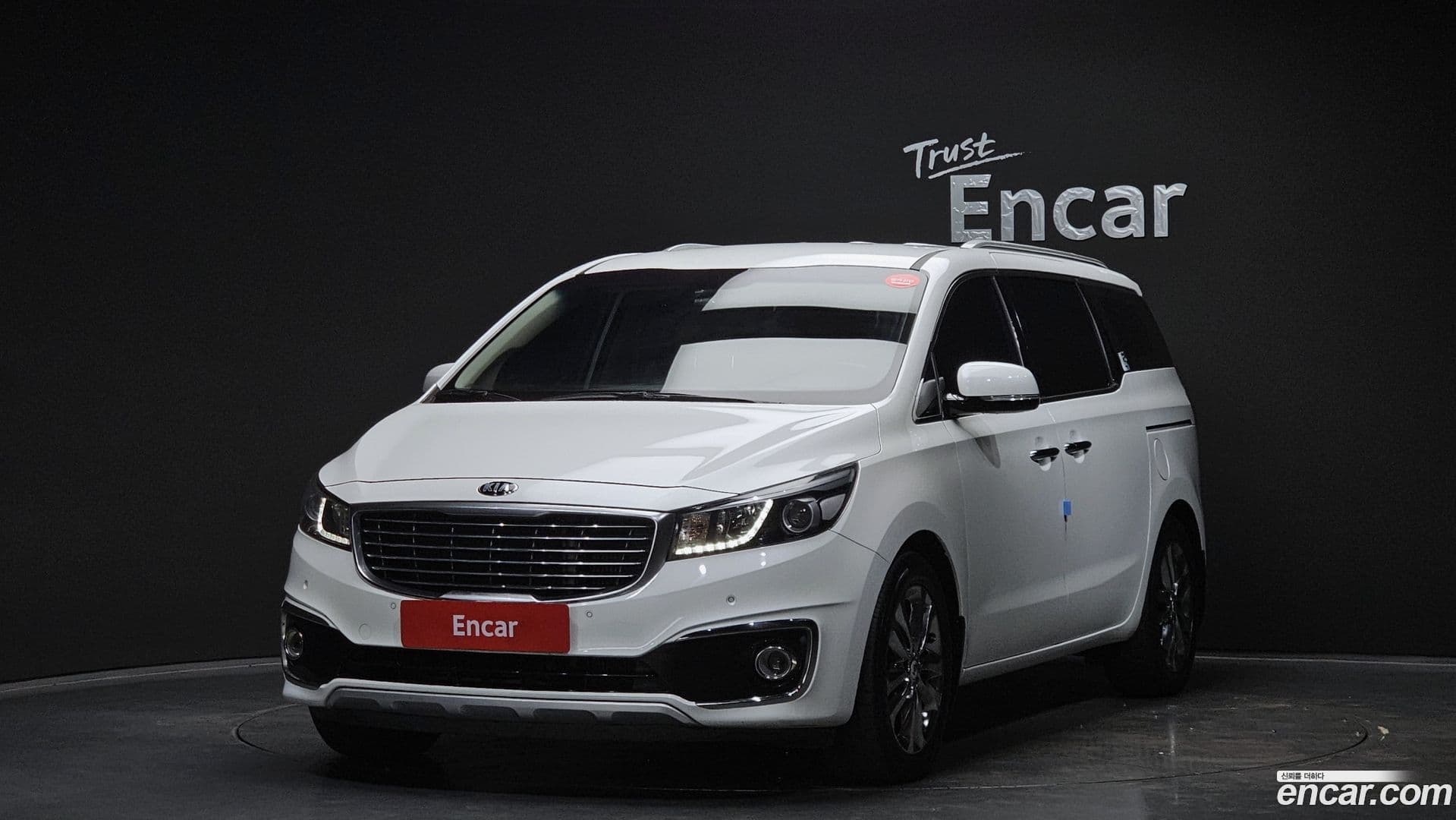 Main__Slider__Photo:Canival Kia 2016.9-0