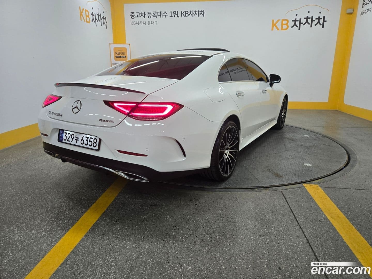 Main__Slider__Photo:CLS-Class Mercedes-Benz 2018.10-1