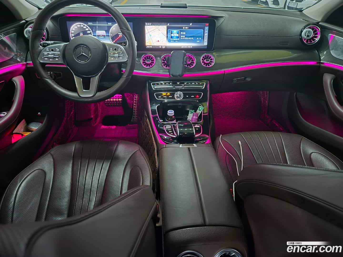 CLS-Class Mercedes-Benz 2018.10-INNER-007
