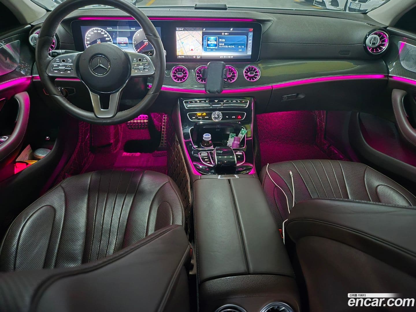 Main__Slider__Photo:CLS-Class Mercedes-Benz 2018.10-6